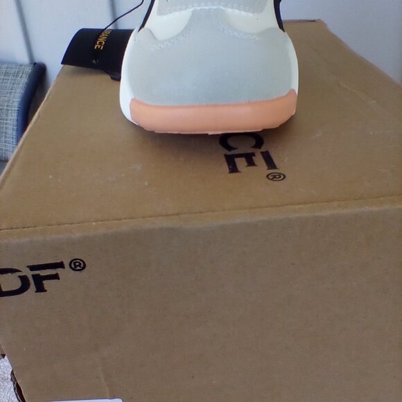 De Florance DF Cloudea Sneakers NWT - Picture 2 of 10